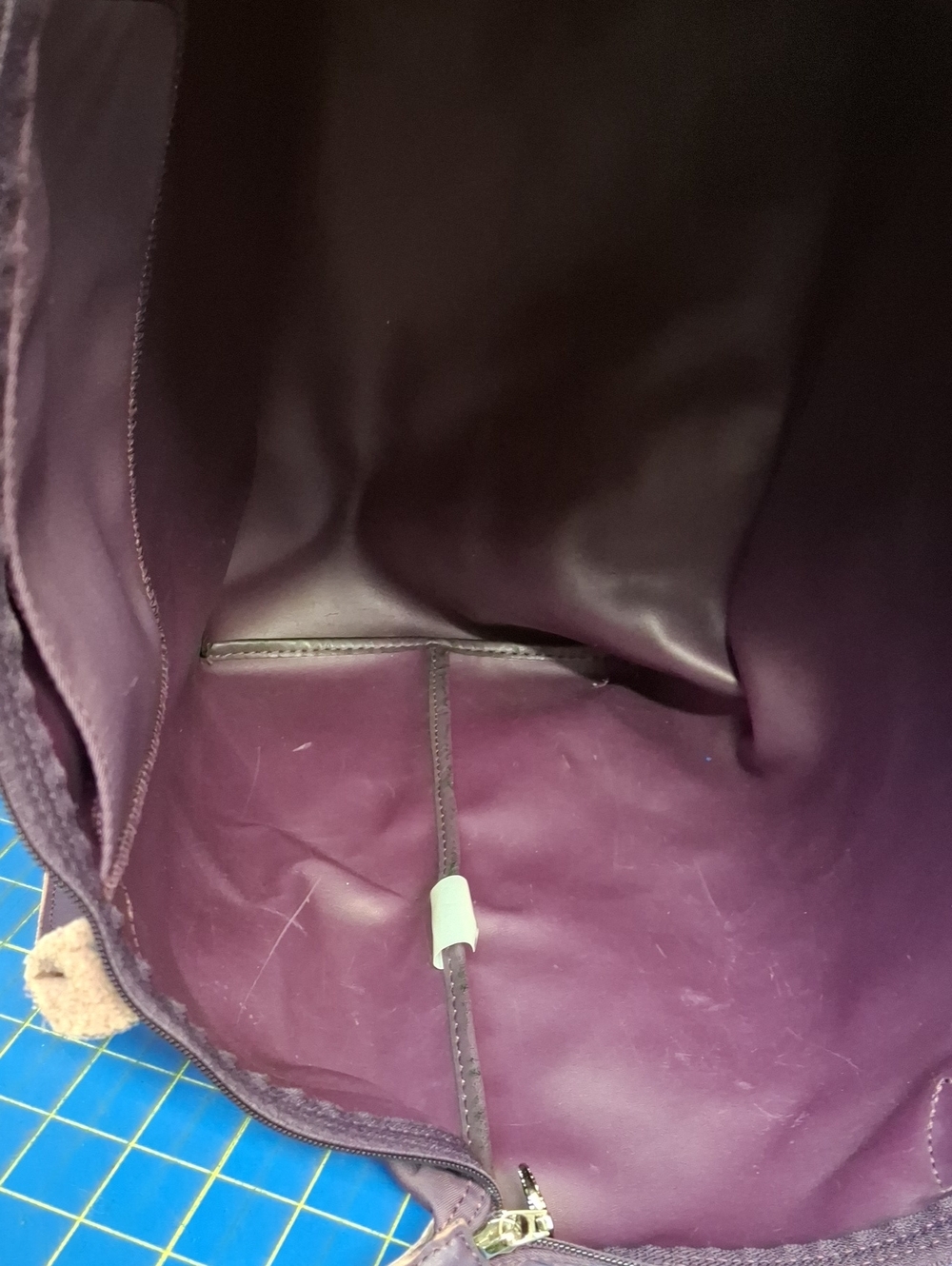 Longchamp Purple Nylon Tote with Leather Trim Preloved - Picture 4 of 16